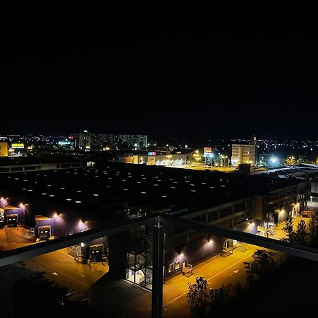 Apartamento Metropolis Elegance Bucarest Exterior foto